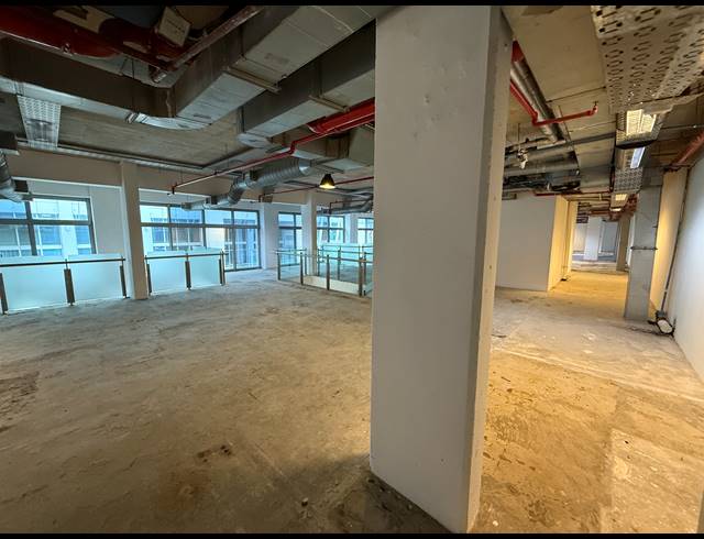 1,305M² OFFICE TO LET IN ROSEBANK